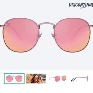 Blenders Yankee Rose Sunglasses